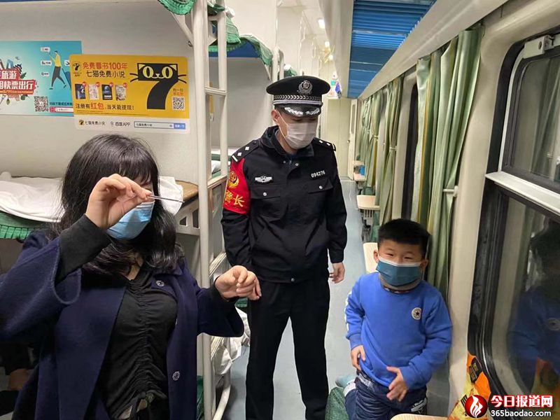 督促做好涉武漢人員的體溫檢測.jpg