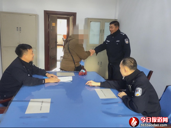 【教育整頓 我為群眾辦實事】真警察隔空“怒懟” 假警察“秒慫”柴河分局民警及時制止一起電詐案件226.png