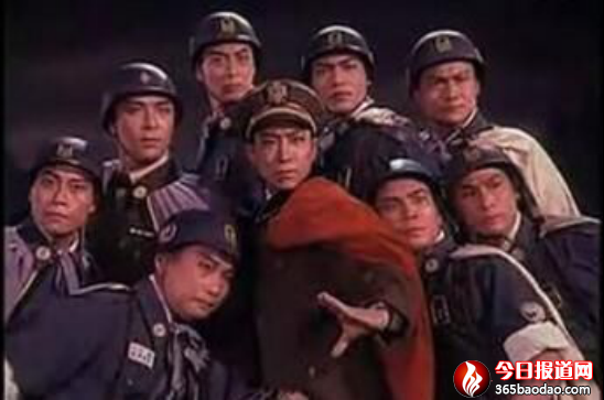 李佩山訪著名戰斗英雄、特等功臣楊育才2605.png